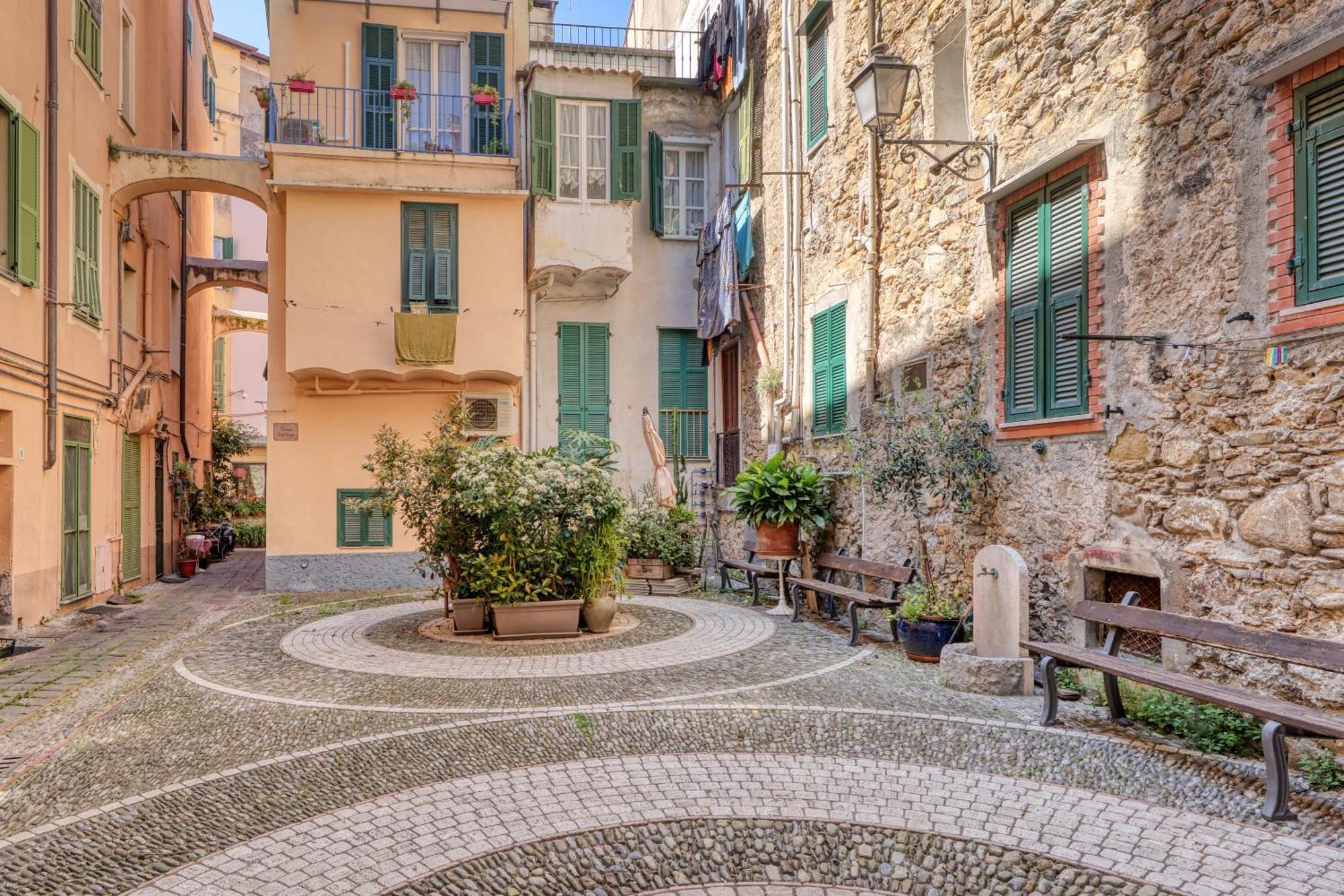 Casa Dritta Apartamento Bordighera Exterior foto